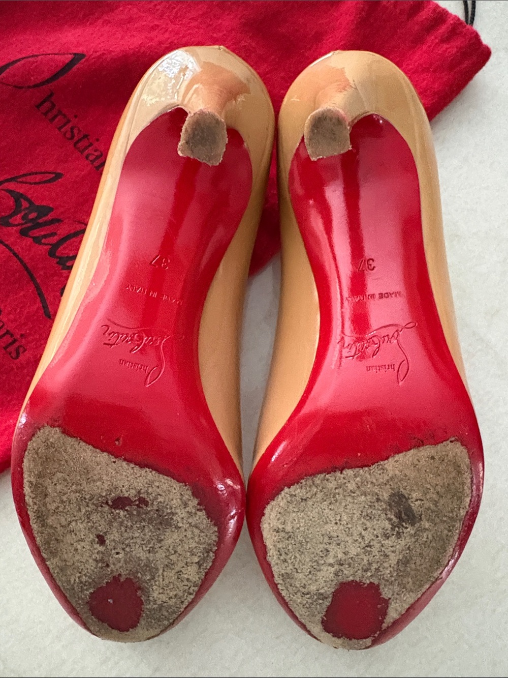 Christian Louboutin Dolly 85 Patent Pump in Nude - Picture 5 of 10